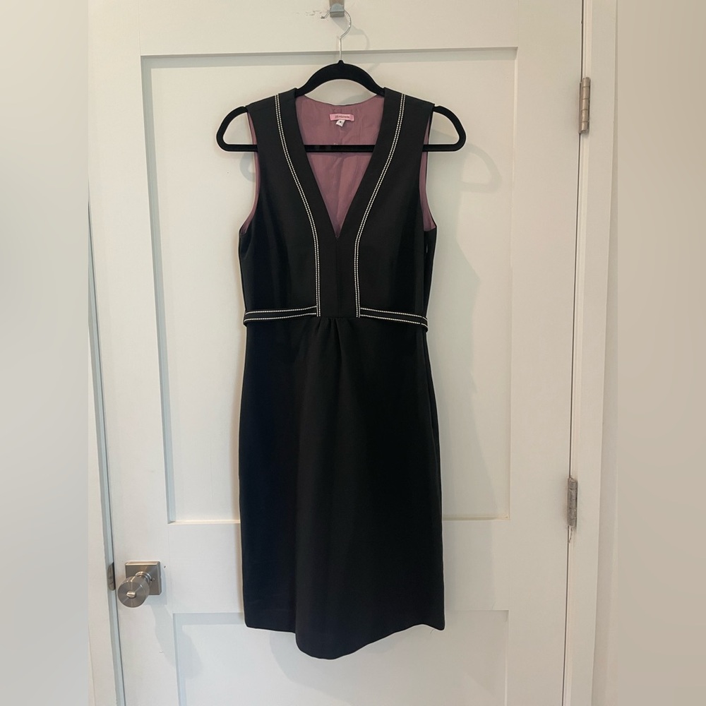 Sleeveless Wool Dress w/ Contrast Stitch Detail